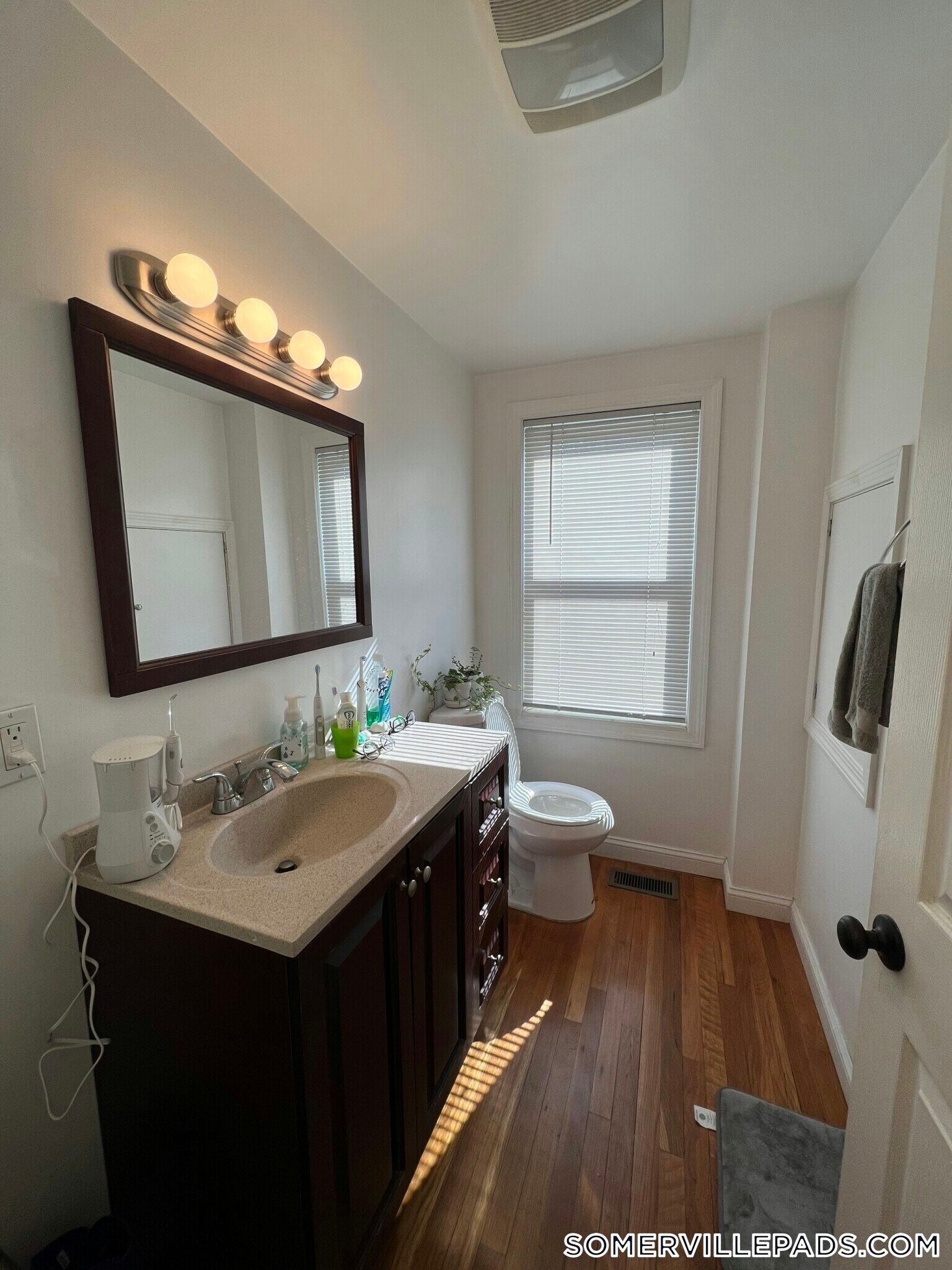 Building Photo - 16-18 Silvey Place