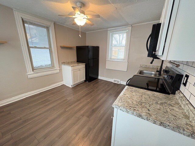 Kitchen - 340 Academy St