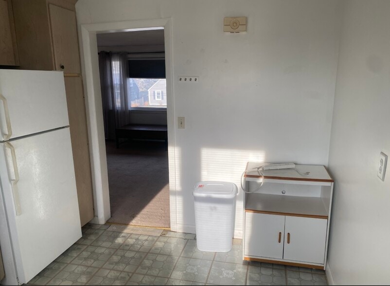 Building Photo - 781 E Squantum St