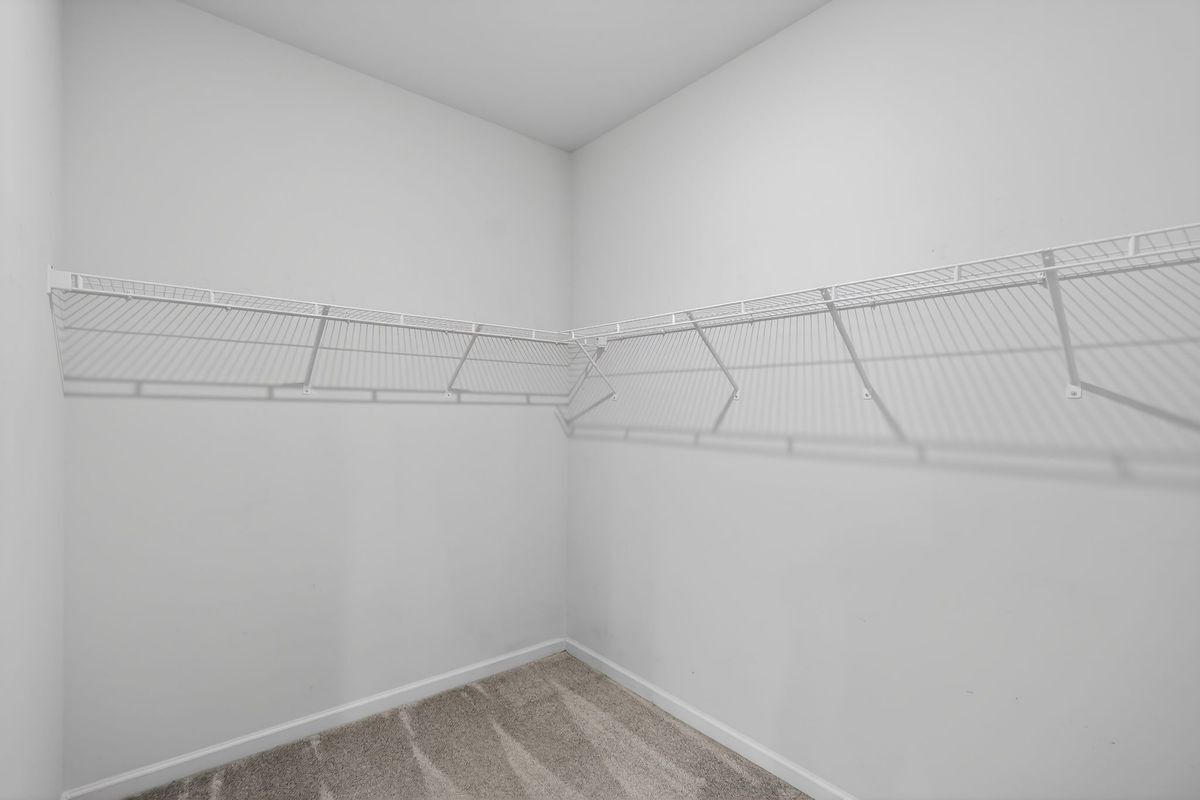 Building Photo - 185 Madison Bend