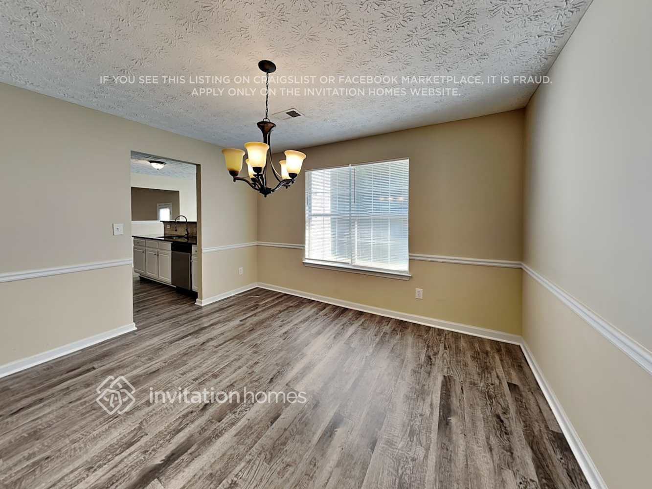 Building Photo - 2549 Mead Ct