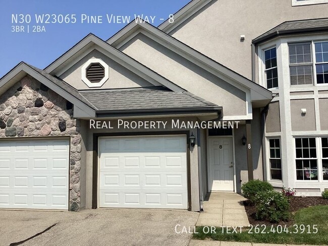 Building Photo - N30 W23065 Pine View Way-8