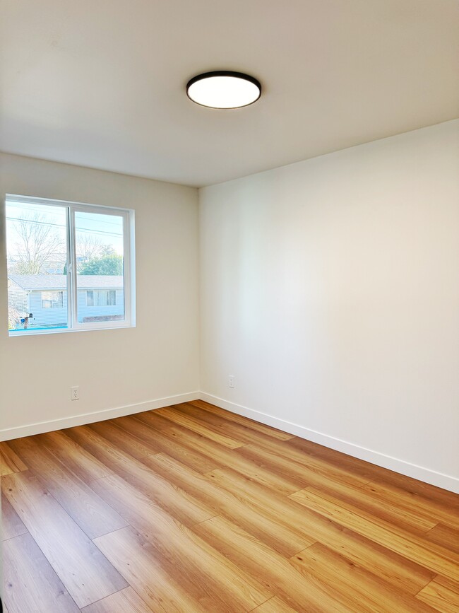 Building Photo - 2207 SW 328th St