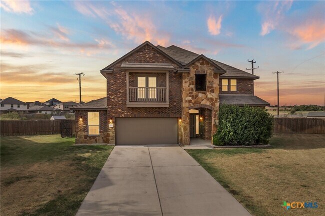 Primary Photo - 3302 Lorne Dr