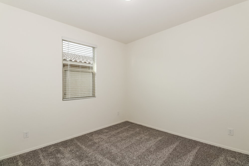 Building Photo - 13146 N Grayson Dr
