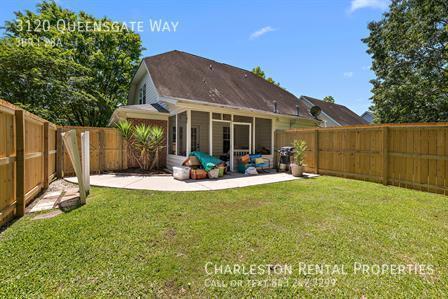 Building Photo - 3120 Queensgate Way