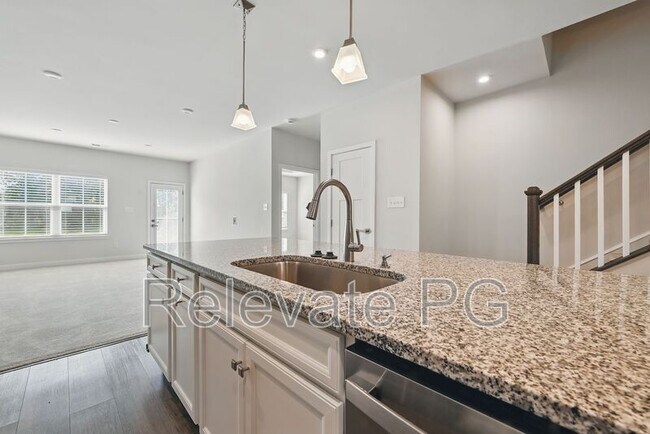 Building Photo - 7813 Vermeil St