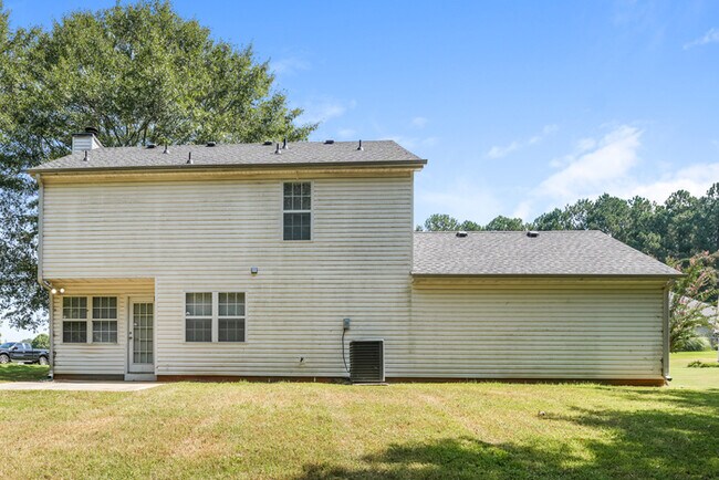 Building Photo - 818 Burton Ridge Dr