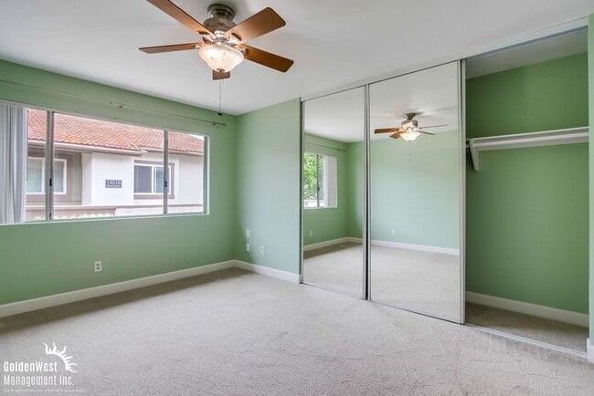 Building Photo - Beautifully Updated 2Bdm 2Ba Condo Located...