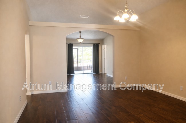 Building Photo - 4006 Wilkes Dr