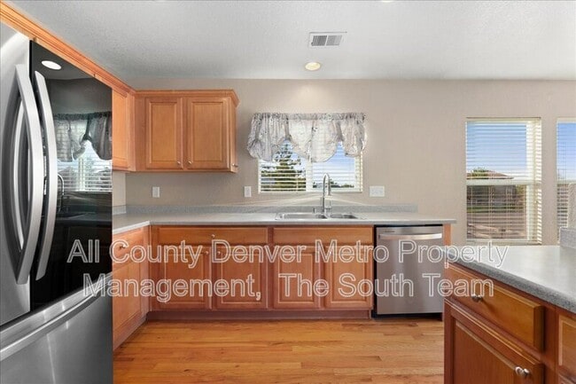 Building Photo - 9811 Marmot Ridge Cir
