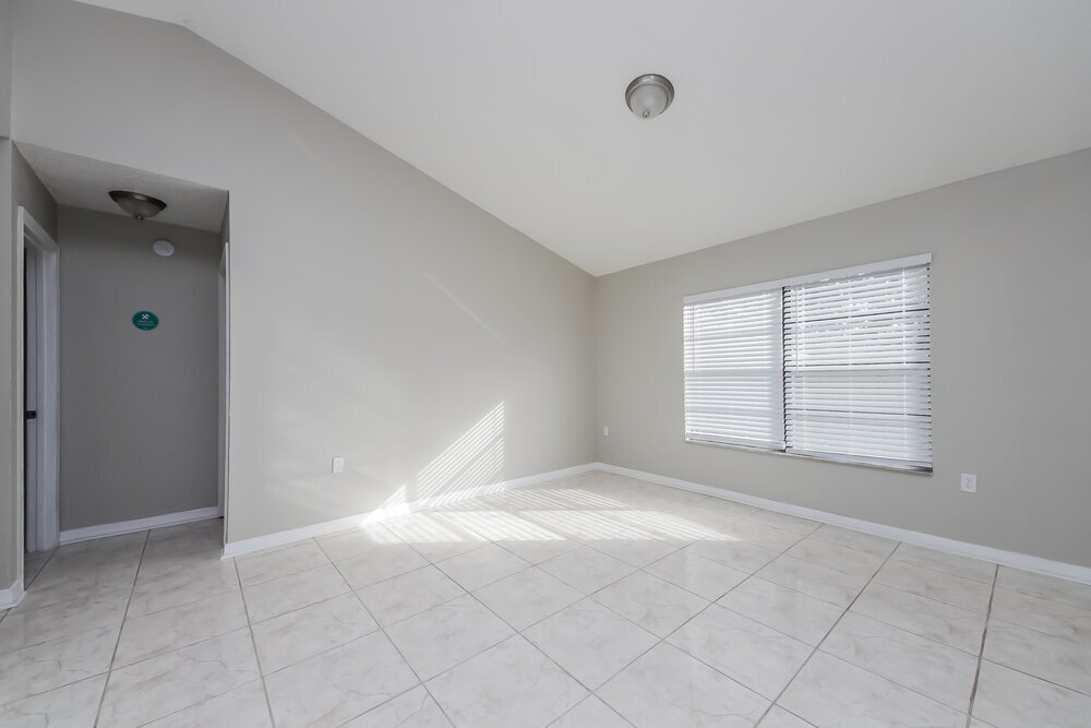 Building Photo - 808 Cabaret Ct
