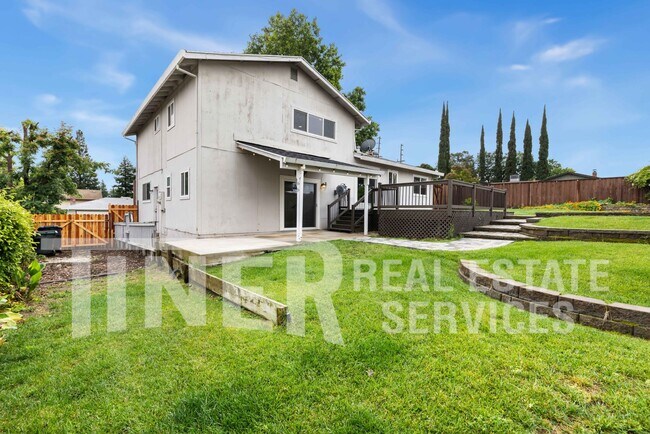 Building Photo - 6982 Pampas Way