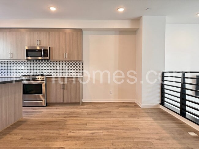 Building Photo - 10441 Harlow Cir