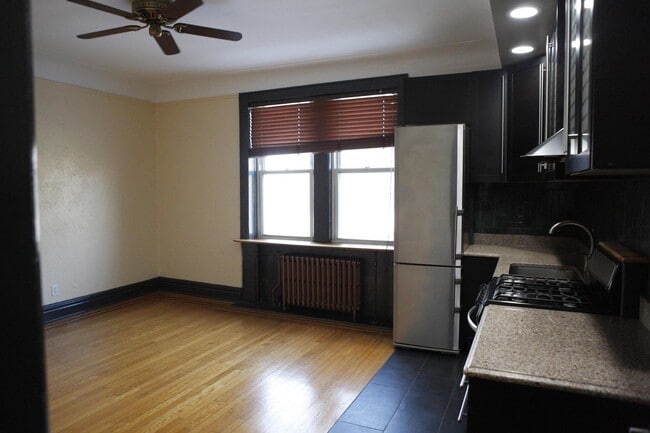 Building Photo - 6015 JFK Blvd E