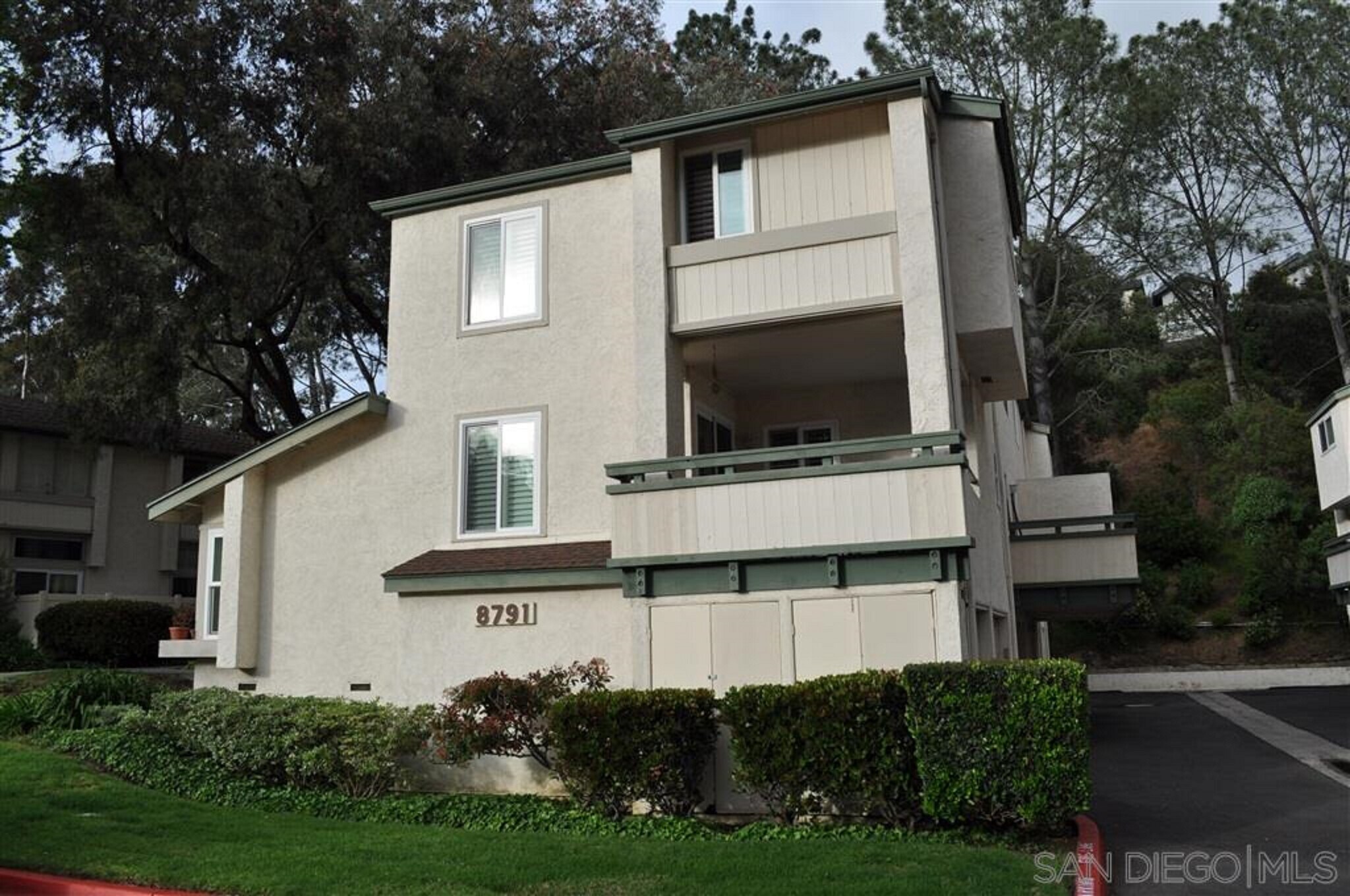 Building Photo - 8791 Gilman Dr