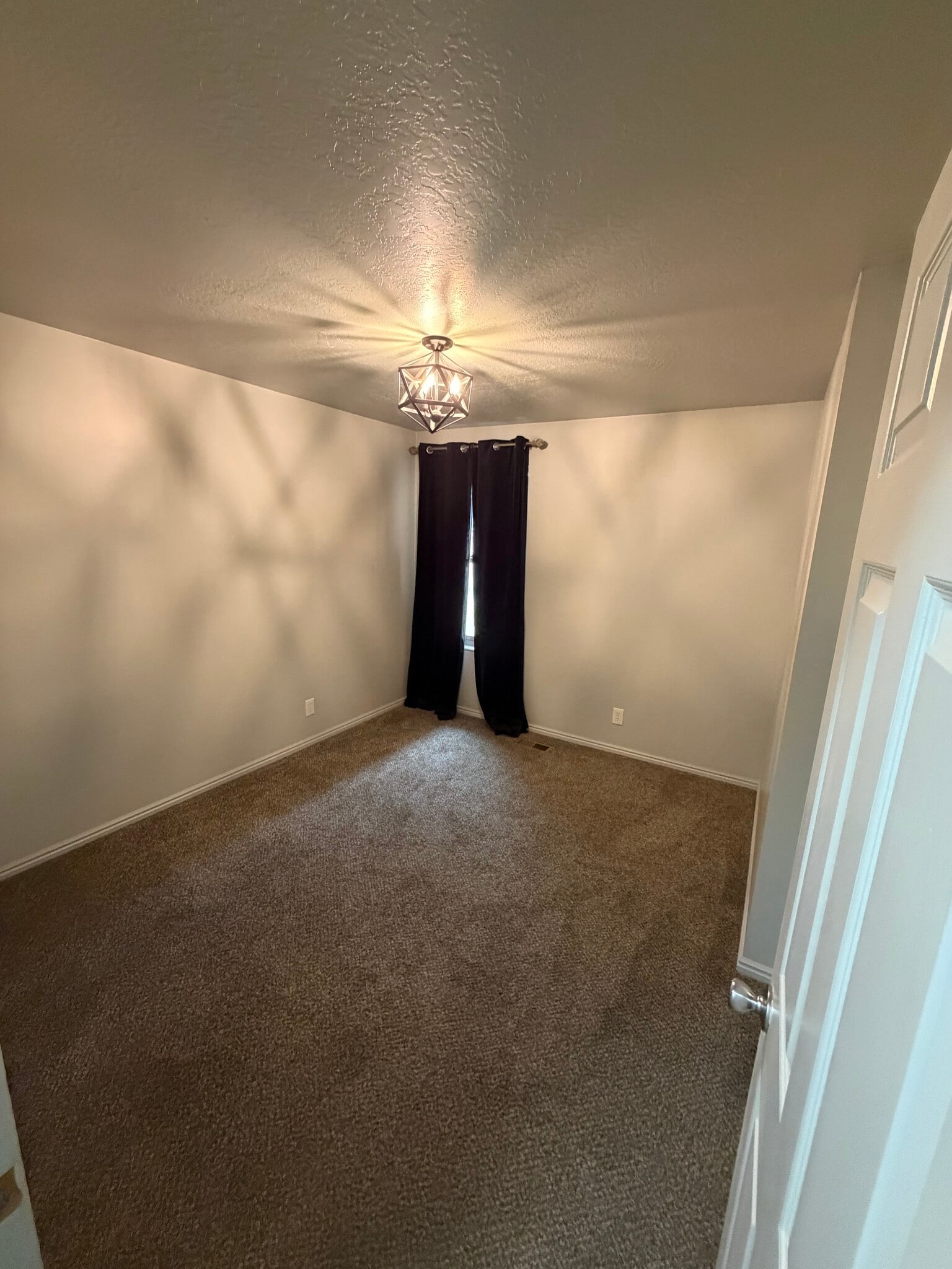 Building Photo - 2863 W 4375 S