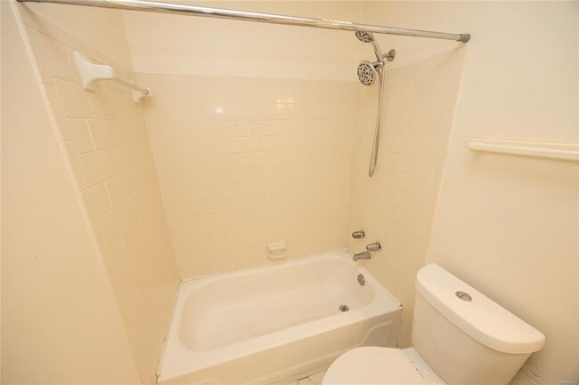 Building Photo - 4732 Retreat Rd