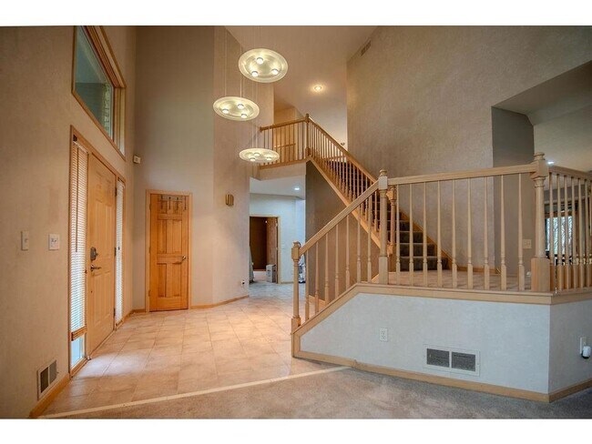 Building Photo - 13856 Essex Trail