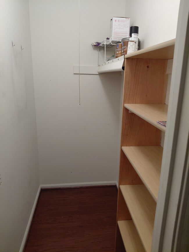 Building Photo - 93 Ramsgate Ct