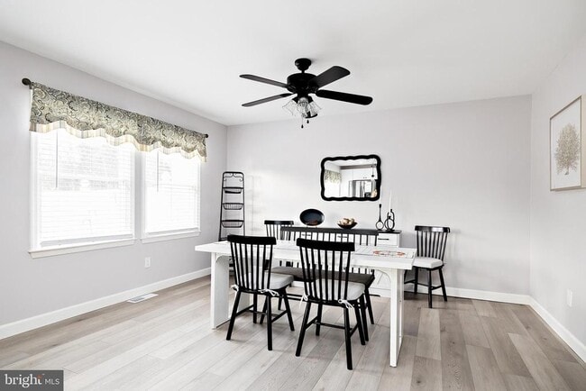 Building Photo - 937 Magnolia Rd