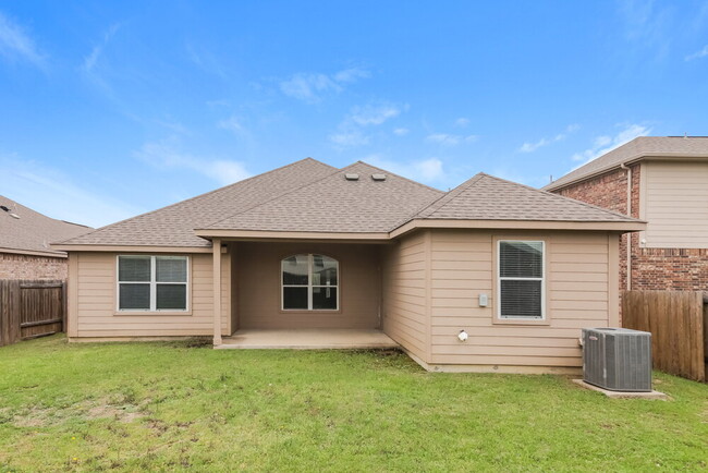 Building Photo - 1808 Sweet Gum Dr