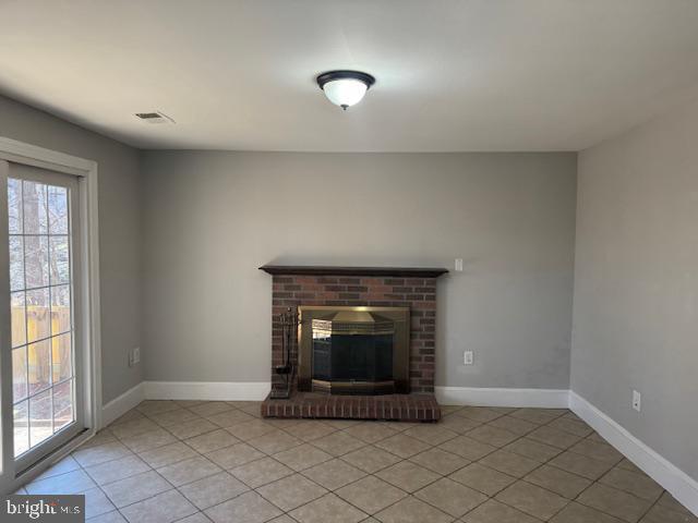 Building Photo - 15661 Montview Dr