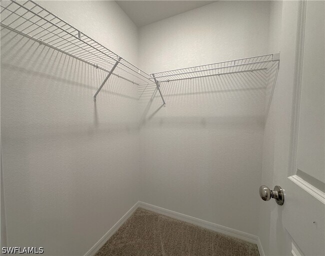 Building Photo - 28521 SWEET MEADOW Dr