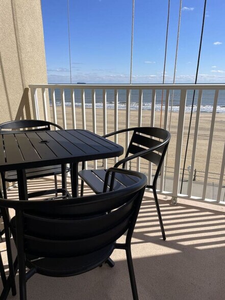 Building Photo - 303 Atlantic Ave