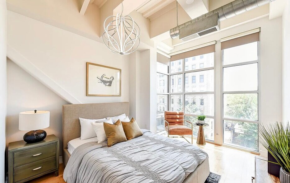 Building Photo - 1320 13th St NW