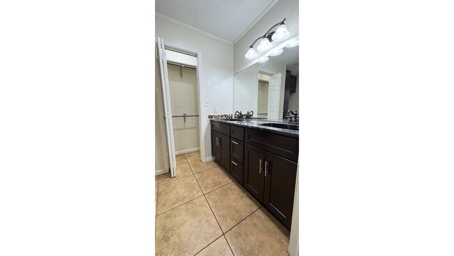 Building Photo - 284 Connie Lynne Dr