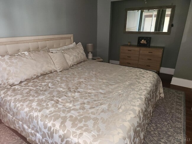 Building Photo - 399 Oregon St