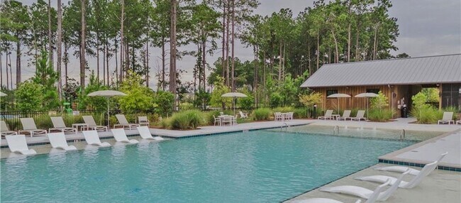 Building Photo - 783 Longleaf Dr