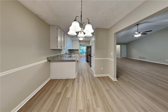 Building Photo - 1254 Parkwood Chase NW
