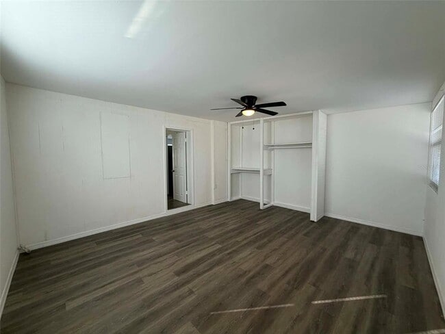 Building Photo - 4711 10th Ave S