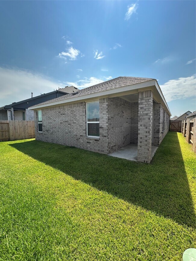 Building Photo - 6306 Orchid Bch Dr