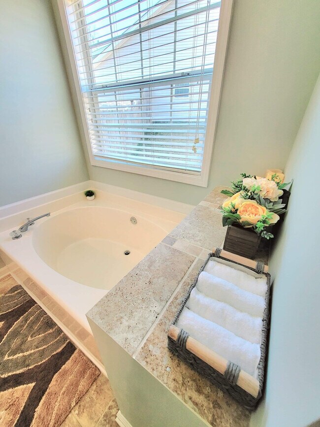 Building Photo - 3104 Pucketts Mill Rd