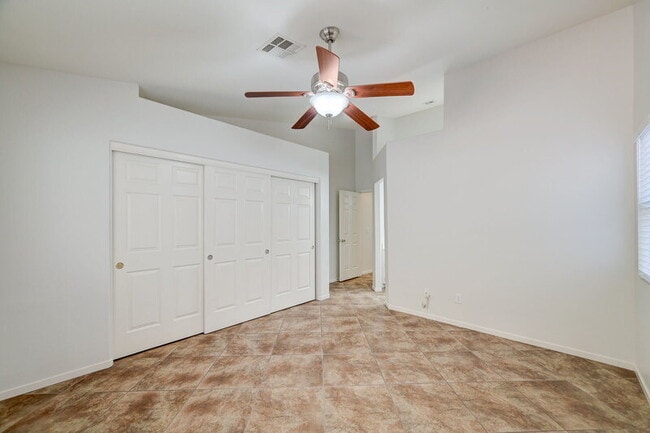 Building Photo - 1813 Lyell Canyon Ln