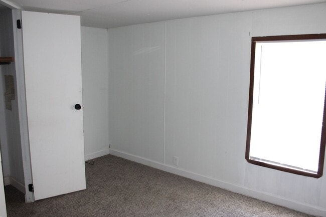 Building Photo - Peaceful Living in Havelock