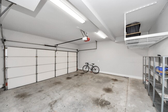 Building Photo - 1214 Upton St