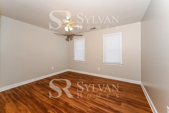 Building Photo - 14700 Blue Creek Pl