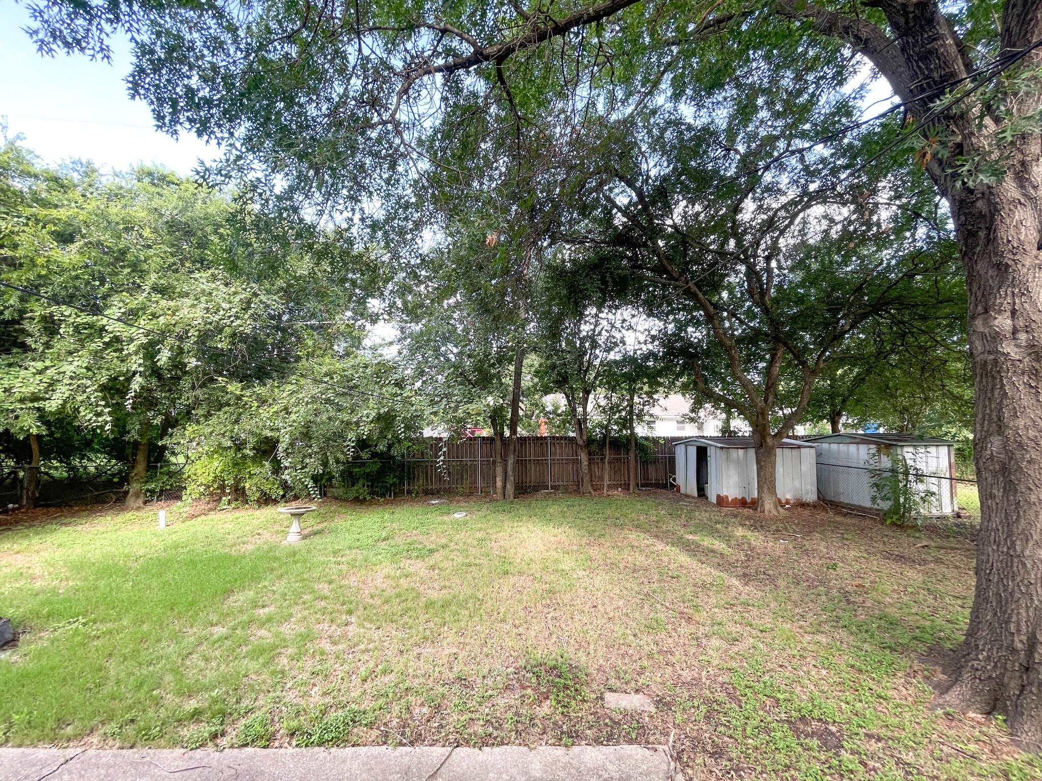 Building Photo - 2208 N 41st St