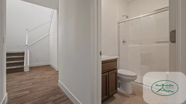 Building Photo - CORNER LOT - Beautiful 5-Bedroom Home for Rent in North Merced!