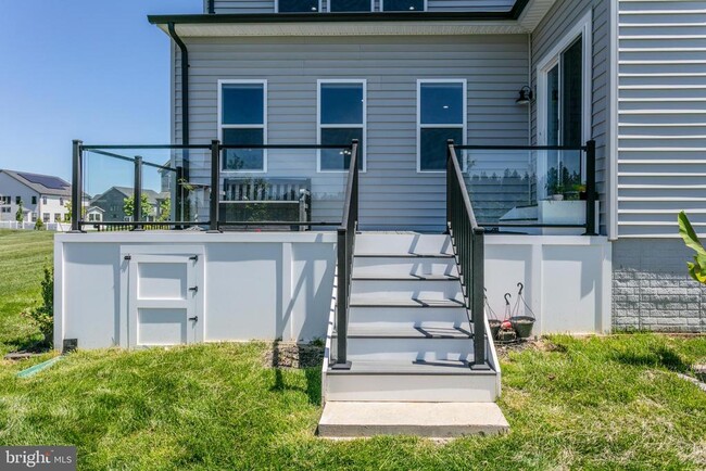 Building Photo - 41355 Tarragon Leaf Dr