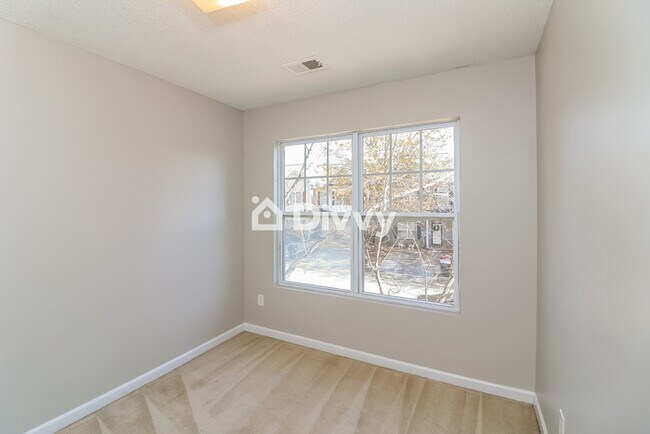 Building Photo - 1756 Broad River Rd