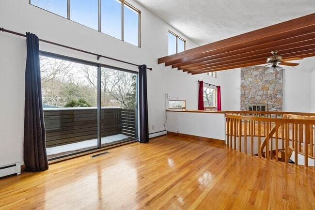 Building Photo - 330 Cambridge St