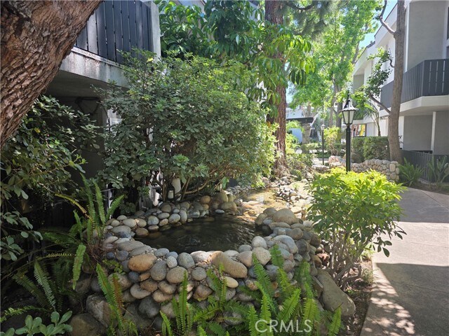 Building Photo - 18645 Hatteras St