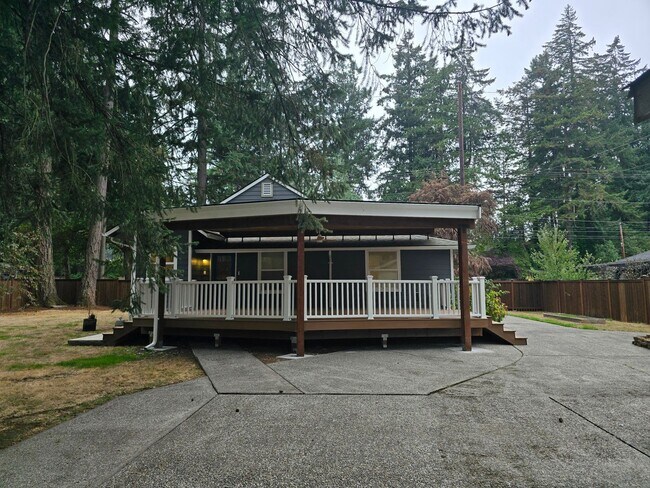 Building Photo - 12911 Gravelly Lake Dr SW