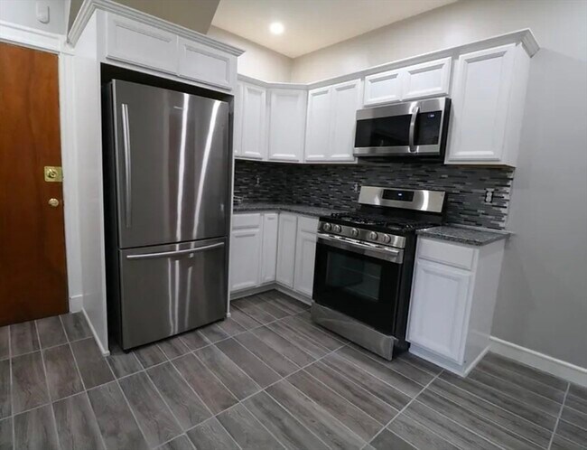 Building Photo - 67 Tonawanda St