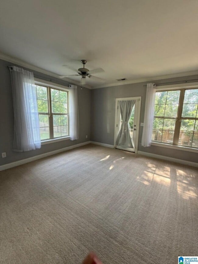 Building Photo - 5775 Colony Ln